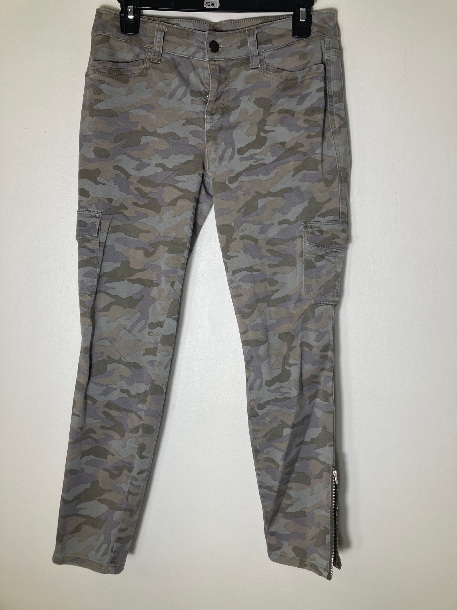 Level 99 Green Camo Cargo Skinny Jeans With Ankle Zip Sz 28
